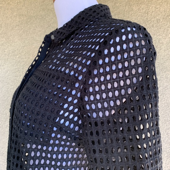 🔥5/$20🔥 DKNYC” Black Eyelet Camp Shirt - Picture 7 of 8